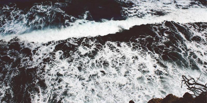 盐城梅雨季装修防潮全攻略：避开“湿”坑，从建材选购到施工的智慧应对